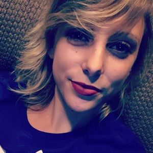 Meet your Posher, Alexandra